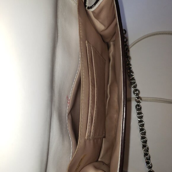 Coach crossbody bag.Small, rectangular bag with a flap closure - Picture 16 of 16